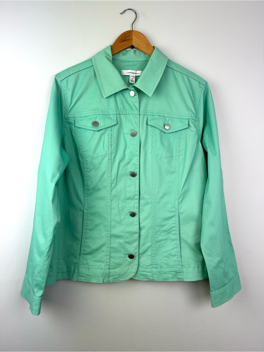 Croft & barrow Mint Green Button-Front denim
Jacket women’s size XL cotton blend